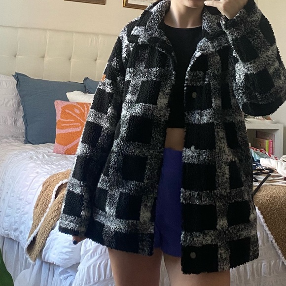 Roxy Plaid Sherpa Jacket - Picture 3 of 11